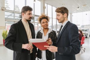 Tips For Buying A Car From A Dealership in the UK