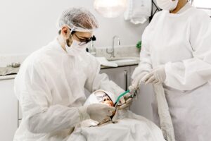 When Should You Contact an Emergency Dentist in Leeds?